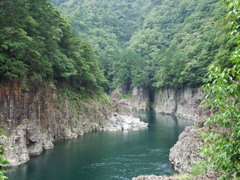 静なる峡谷-β