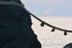 夫婦岩と富士山と日の出