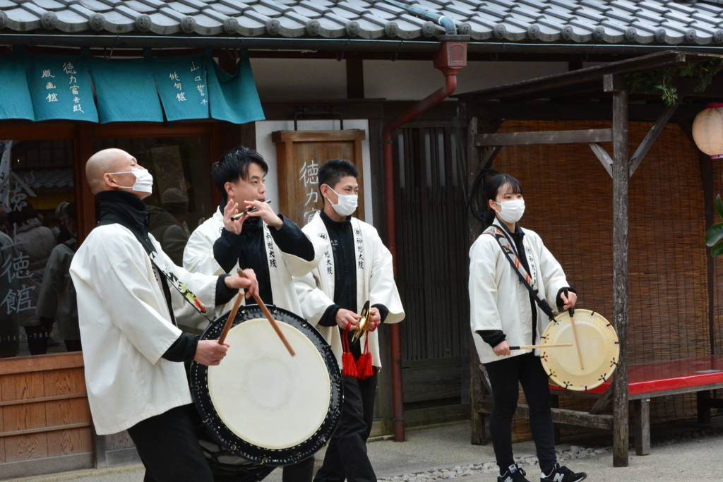 おかげ横丁　神恩太鼓