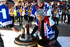 磯部　早餅つき