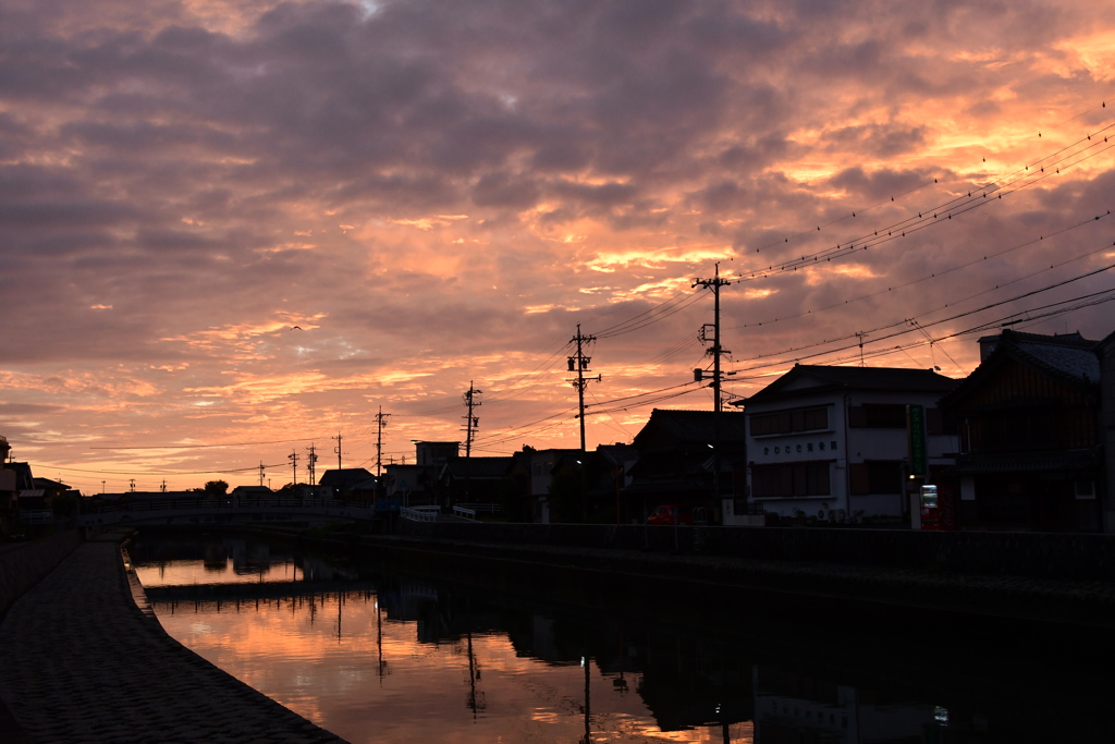 朝焼け　河崎