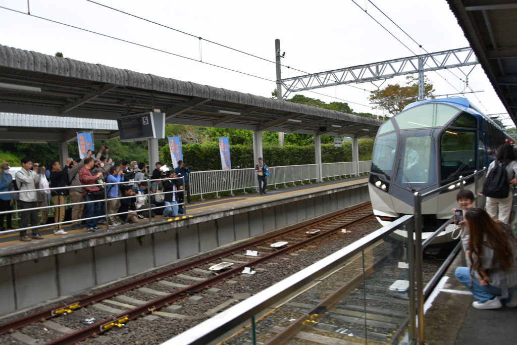 賢島駅　しまかぜ　3編成　大集合