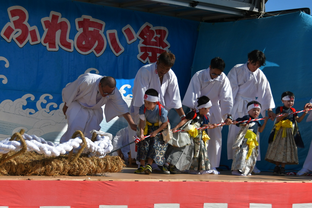 波切　わらじ祭