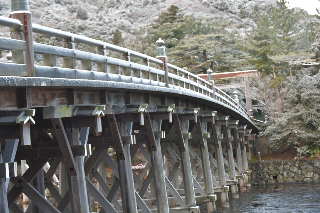 伊勢神宮　内宮　雪景色