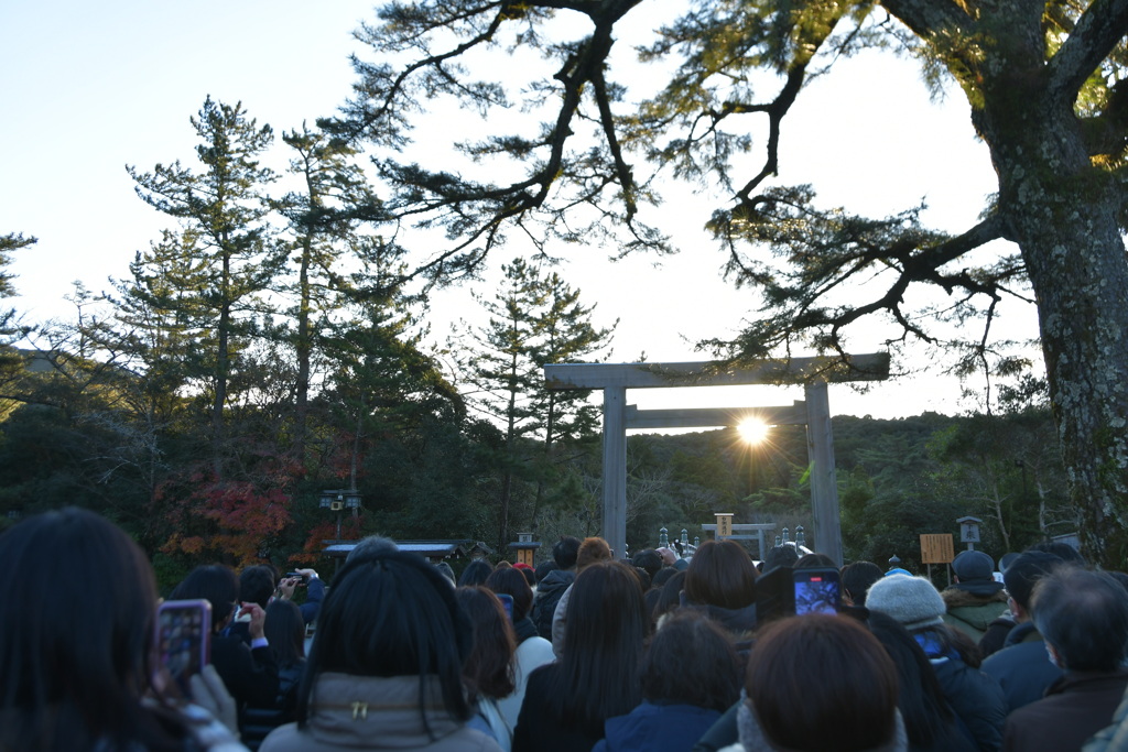 クリスマスイブ　内宮　日の出