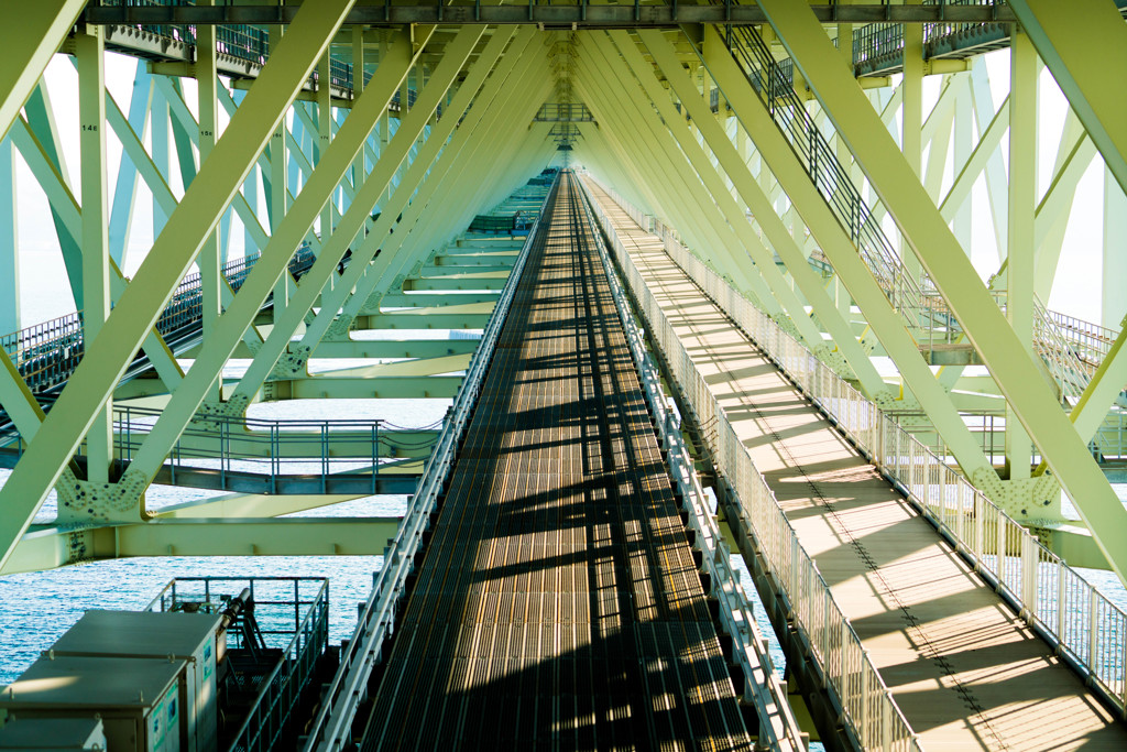 明石海峡大橋_幅広管理路