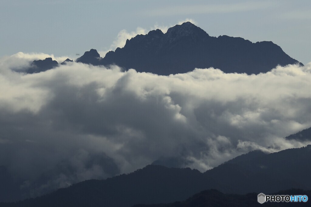 雲湧く劔岳