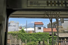 岳南