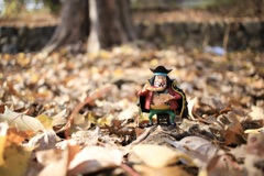 紅葉の上でピザうまし！