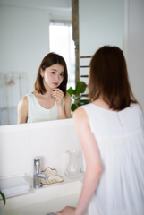 The world in the mirror