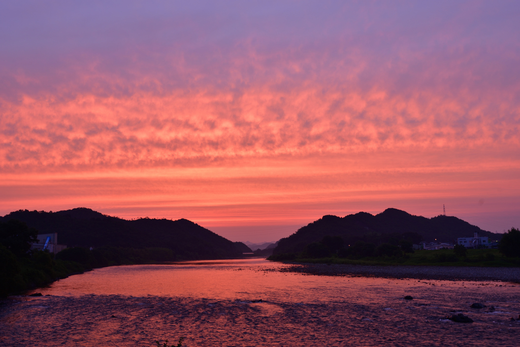 千疋大橋の夜明け