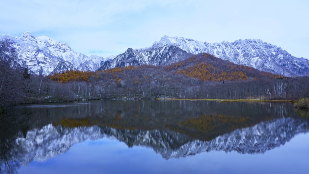 冠雪の戸隠連峰