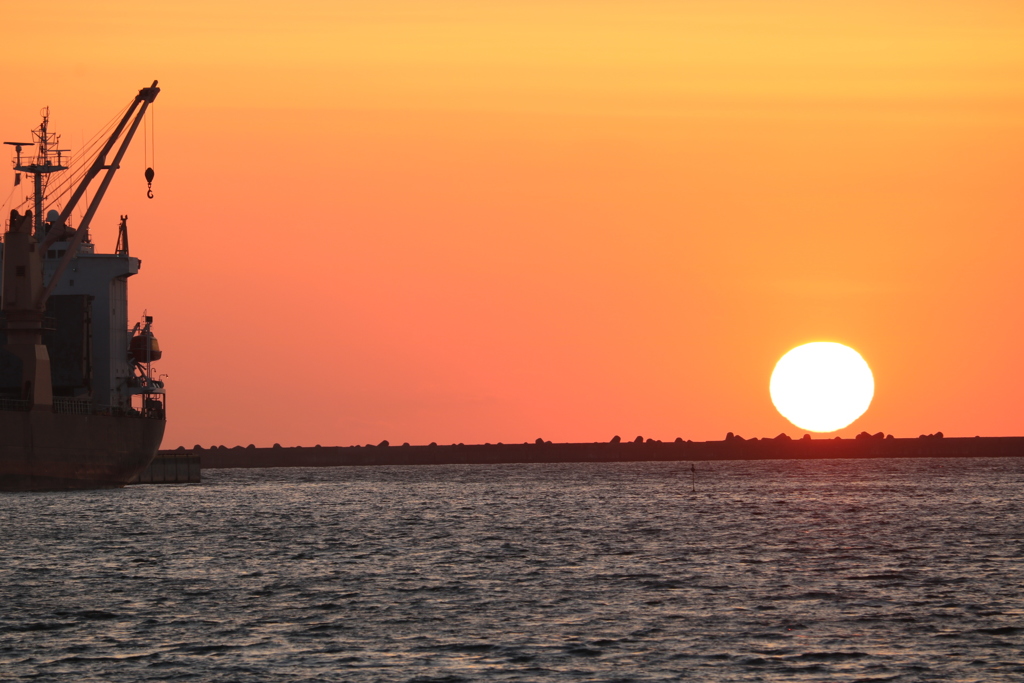 花畔埠頭の夕日