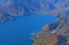 見下ろす中禅寺湖・・・