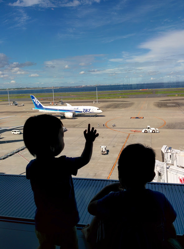 あれ見てっ！　７８７