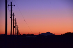 夜明けの筑波山・・・