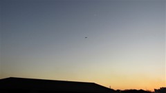 月と金星と飛行機