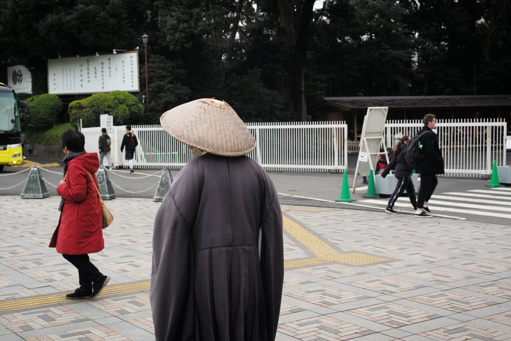 Tokyo Snap04　托鉢僧