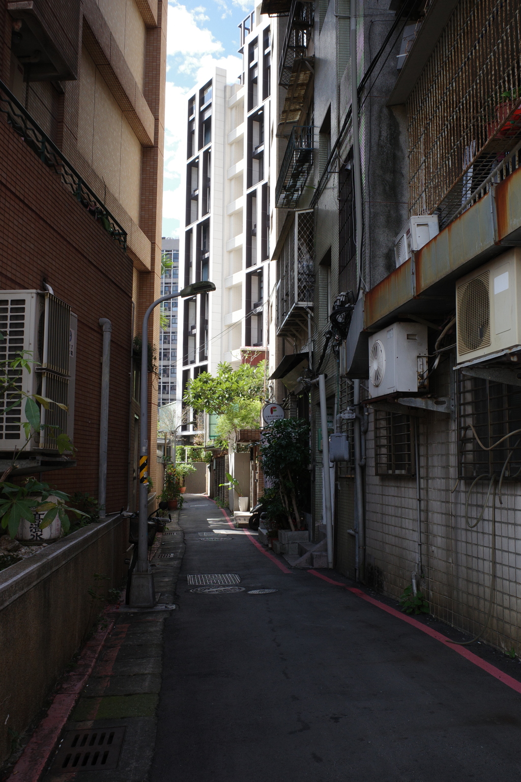 台北路地裏