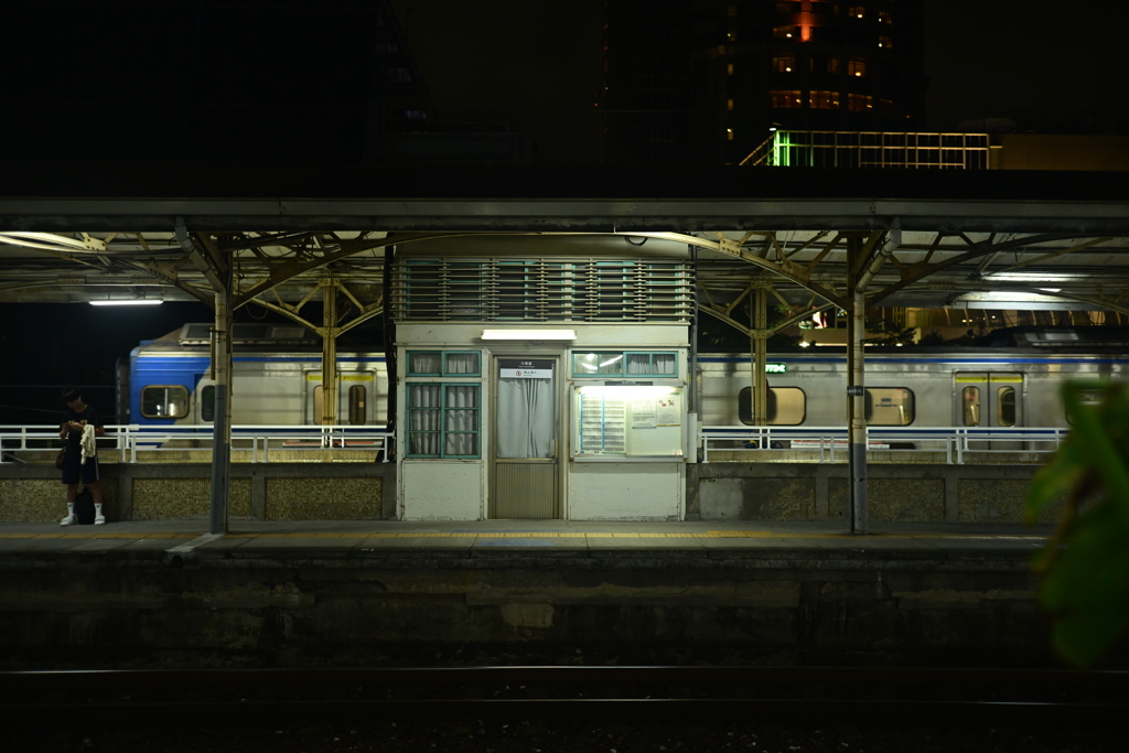 夜の台南駅