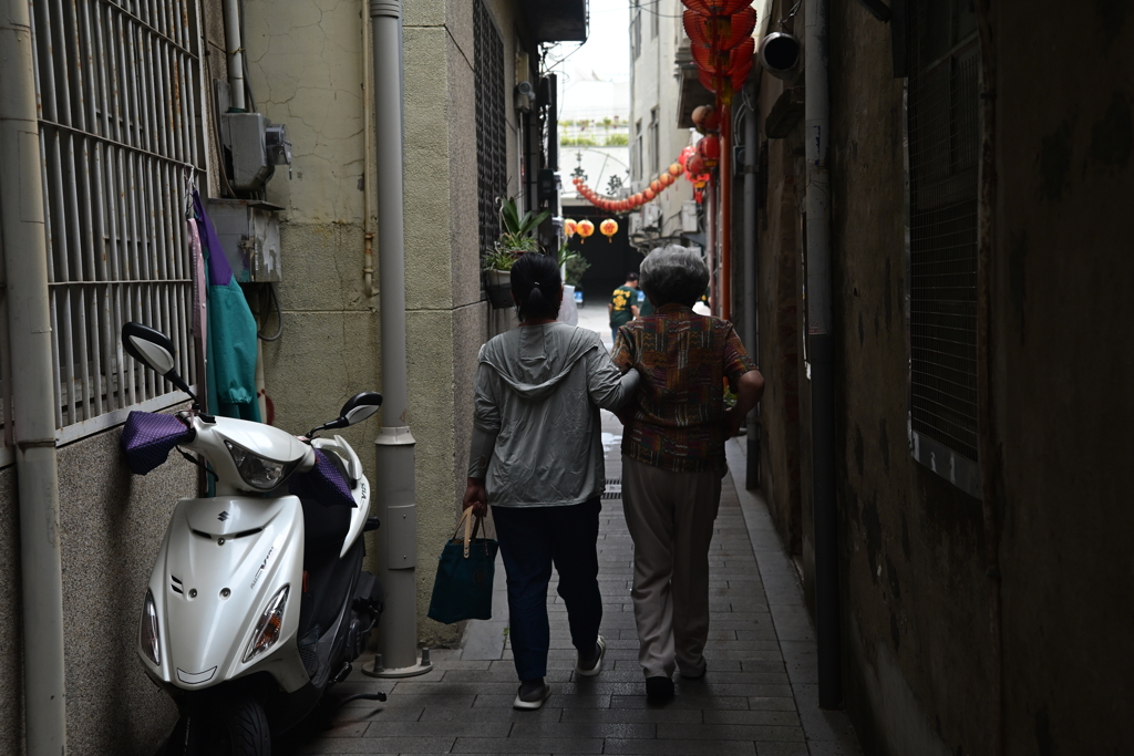 台南路地裏875