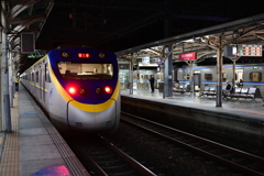 夜の台南駅