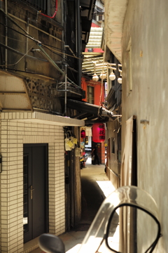 基隆路地裏06
