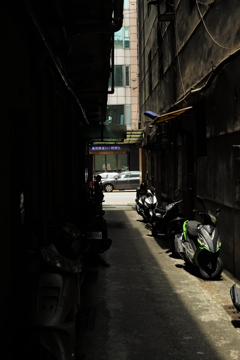 基隆路地裏13