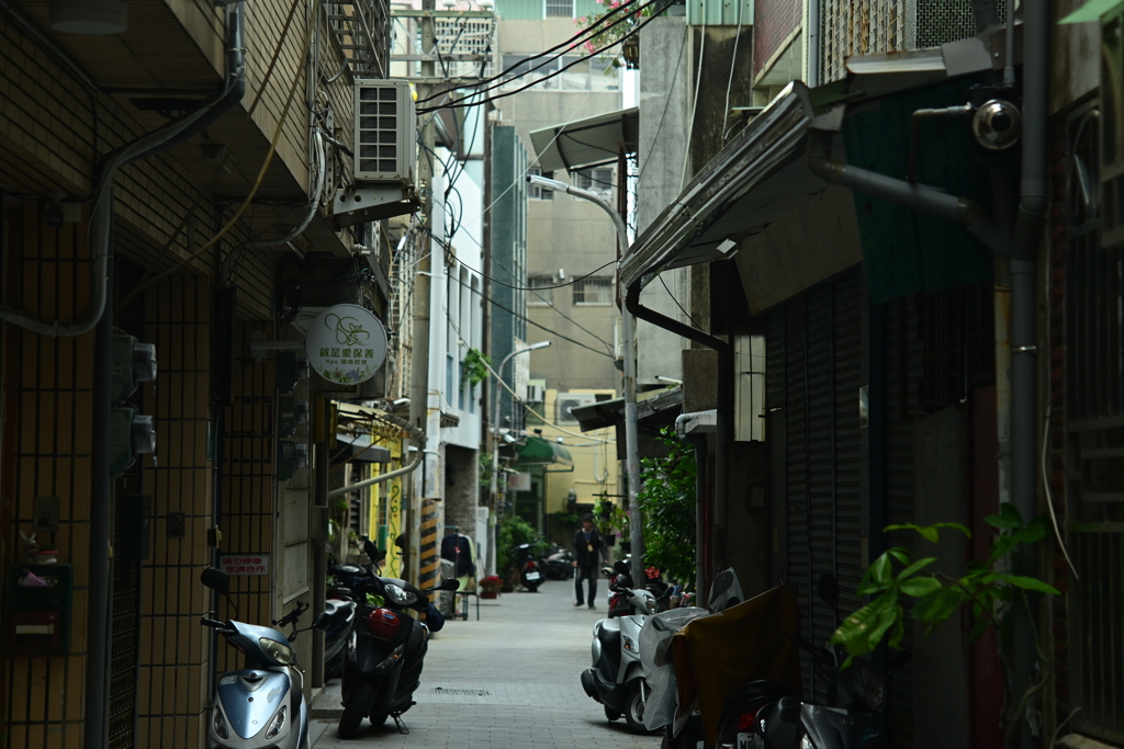 台南路地裏859 