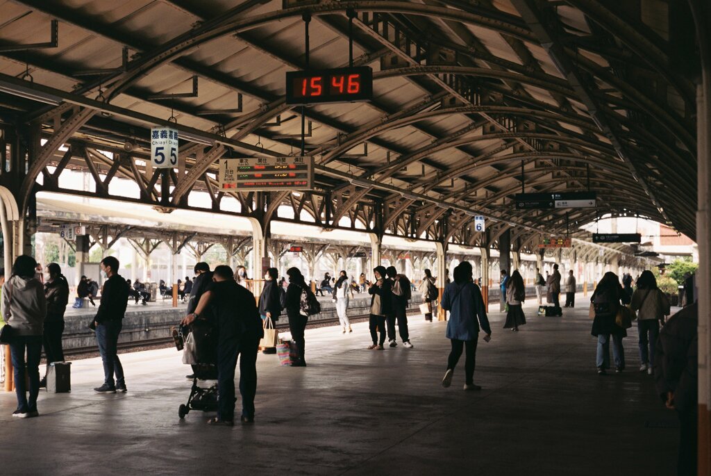 嘉義駅