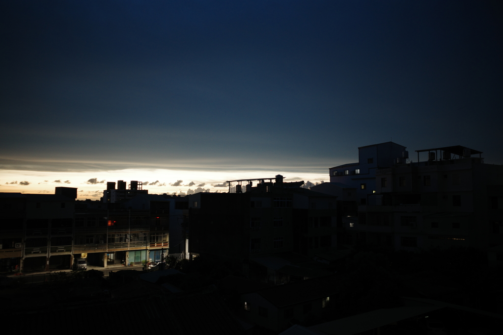 夕暮れ　