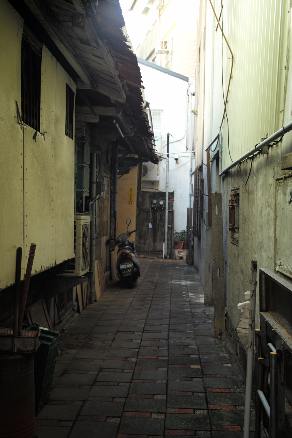 台湾　台南　路地裏（321）