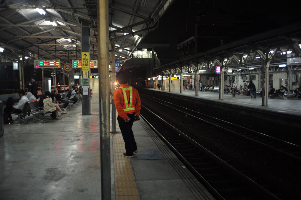 夜の台南駅