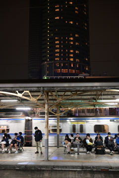 夜の台南駅