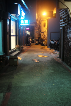 台北路地裏