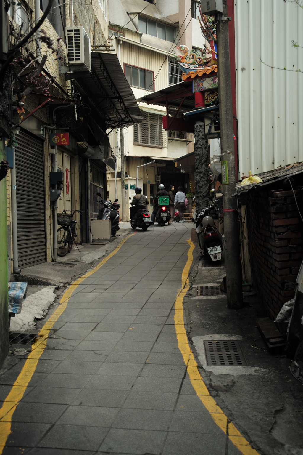 台湾　台南　路地裏(711）