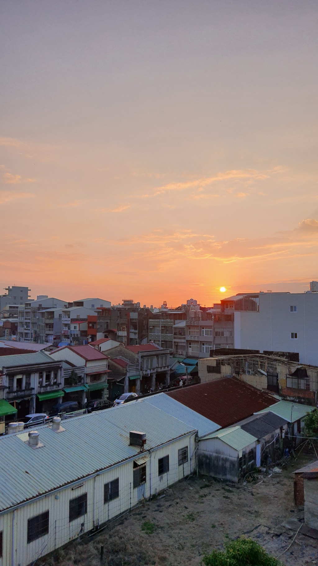 今年、最後の夕日