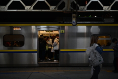 夜の台南駅