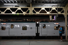 夜の台南駅