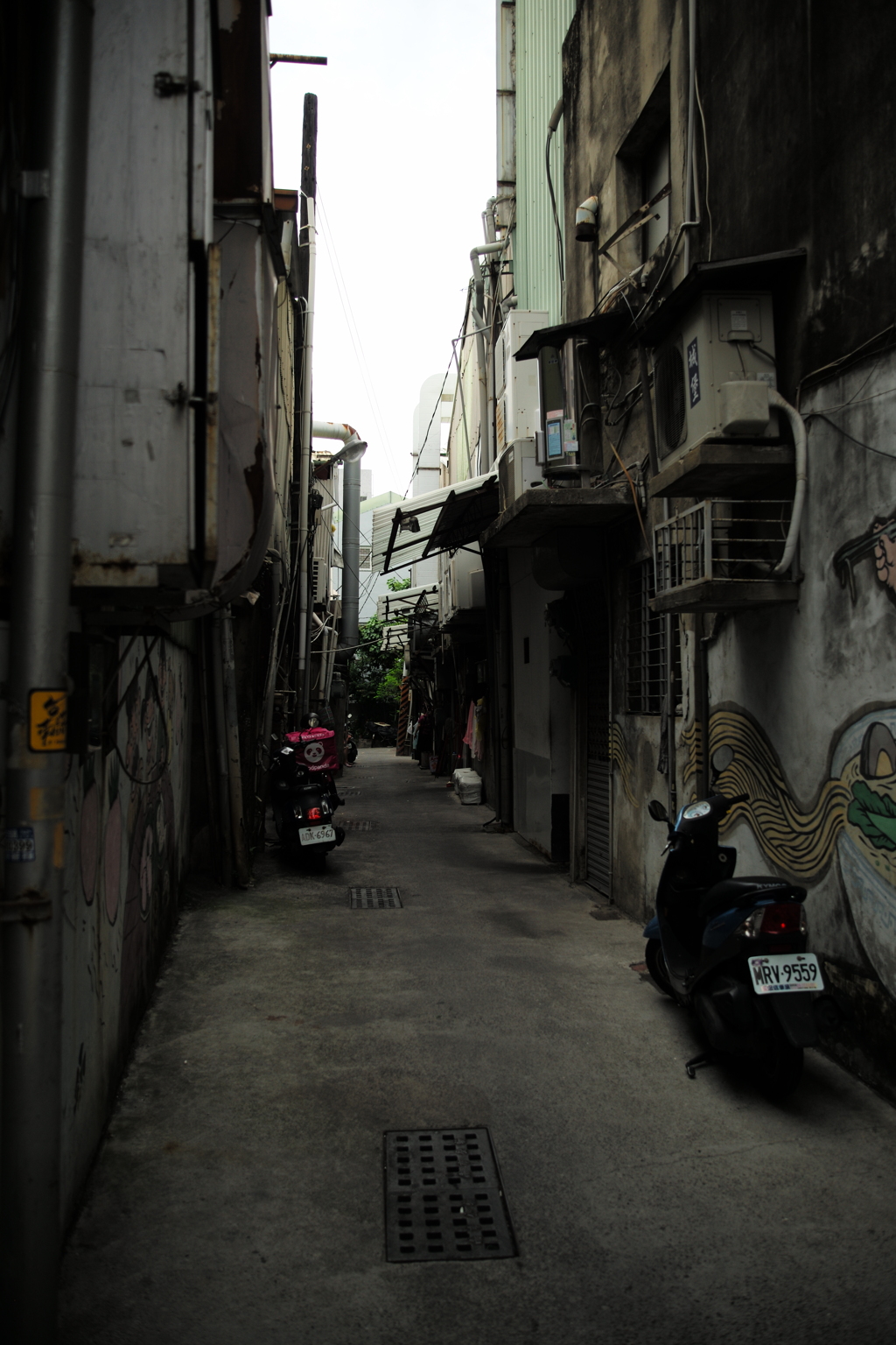 台湾　台南　路地裏（590）