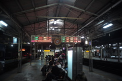夜の台南駅