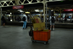 夜の台南駅