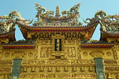 東隆宮