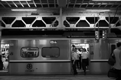 夜の台南駅