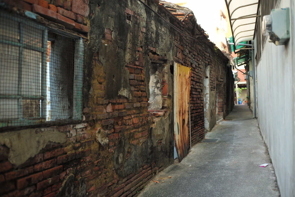 台湾台南路地裏（37)