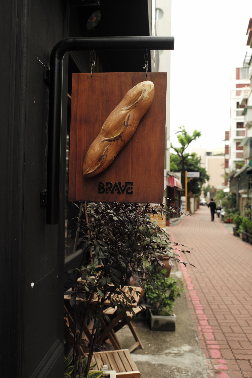 台湾台南路地裏　パン屋