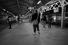 夜の台南駅