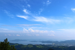 雲と大空