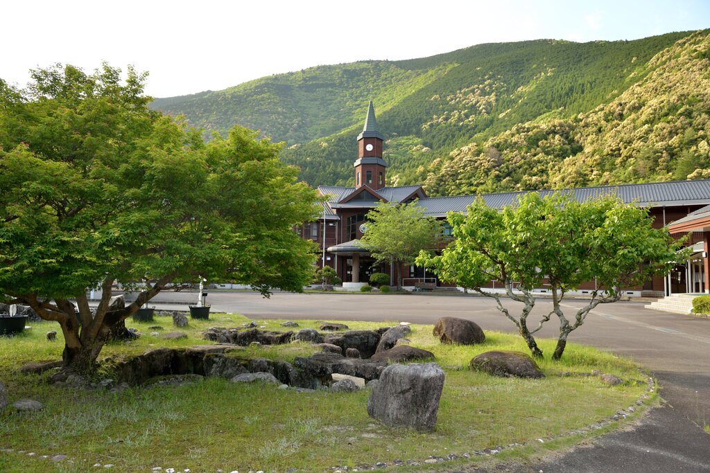 山の学校