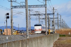 東武100系「スペーシア」・後ろ